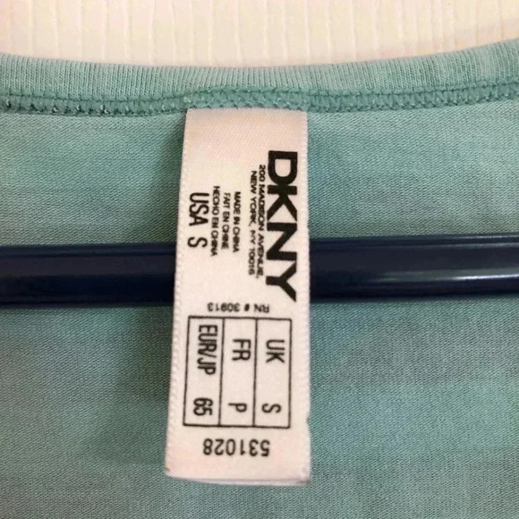 DKNY  Blue Striped Tank Top Size Small - Picture 8 of 12